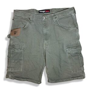 Wrangler Riggs Men's Green Cargo Work Shorts